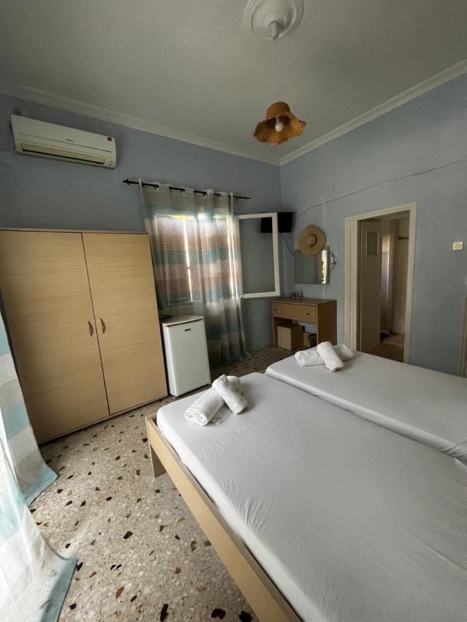 Santa Marina Rooms Agia Marina  Bagian luar foto