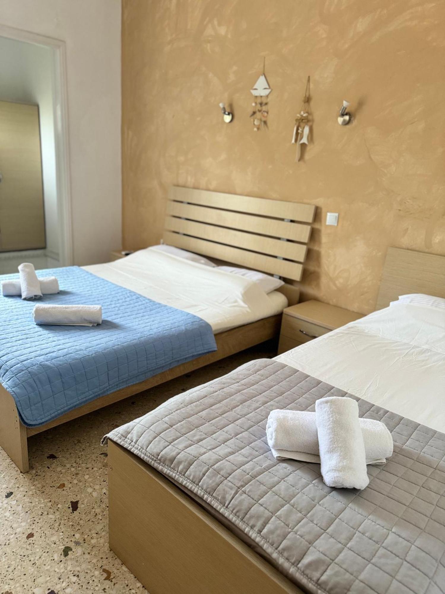 Santa Marina Rooms Agia Marina  Bagian luar foto